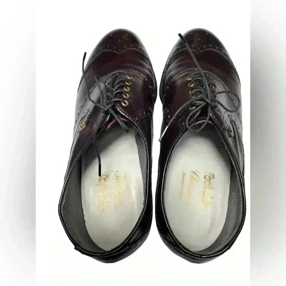 EUC FootJoy Classics Burgundy Leather brogue shield tip golf shoes Men's 9 - Picture 9 of 9